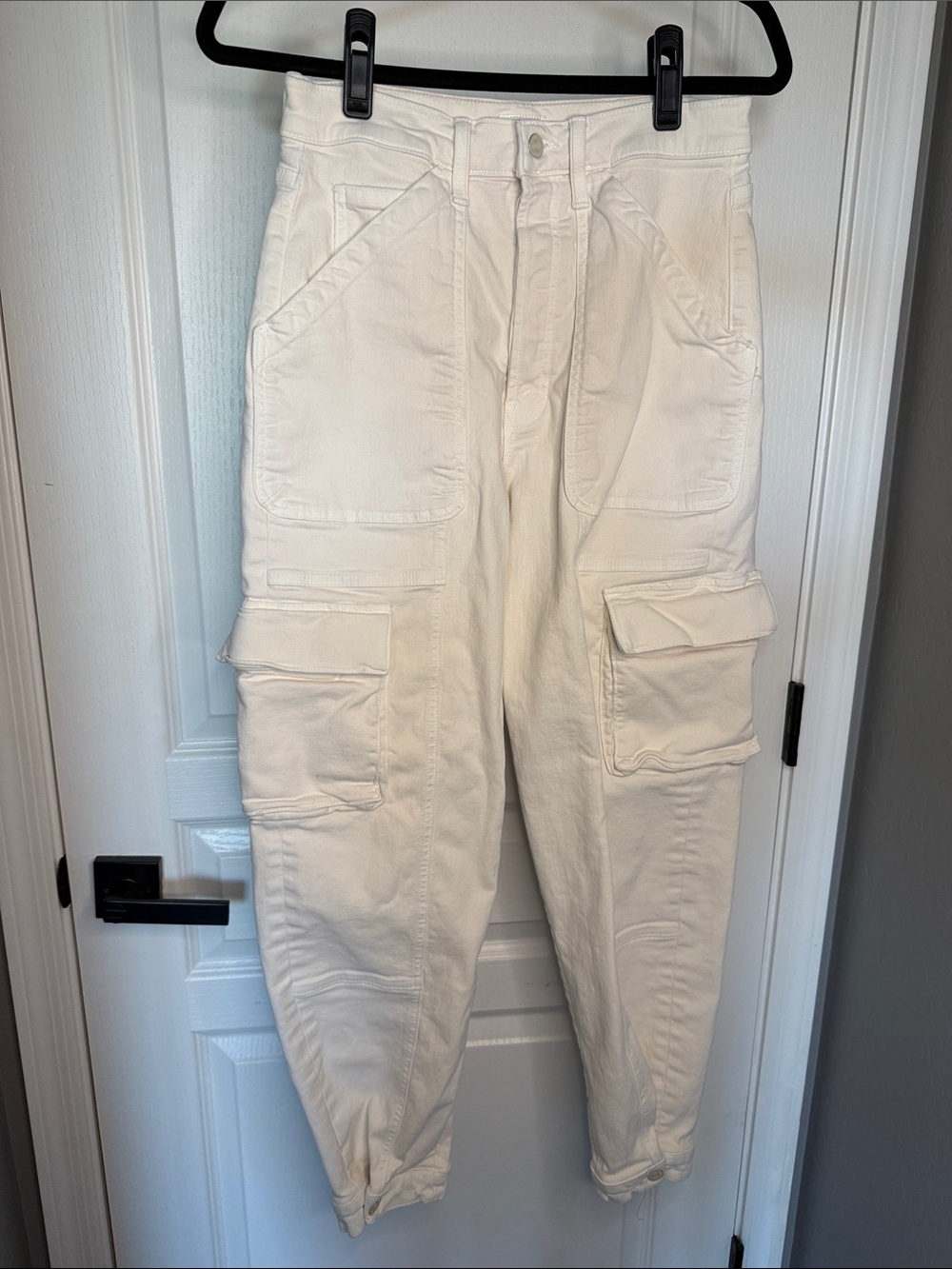 MOTHER The Curbside Cargo Ankle Jeans